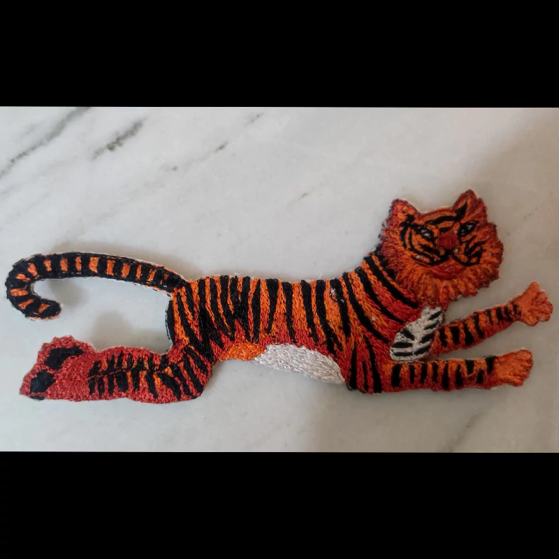 گلدوزی با چرخ صنعتی کد شماره 1